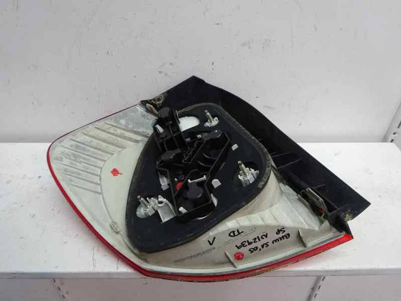 PILOTO TRASERO DERECHO BMW SERIE 1 BERLINA 2006 2.0 16V D (122 CV)