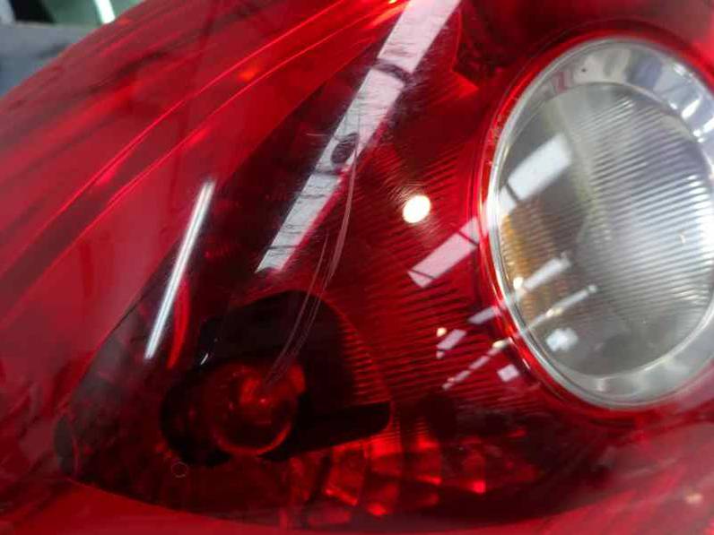 PILOTO TRASERO IZQUIERDO OPEL CORSA D 2011 1.3 16V CDTI (75 CV)