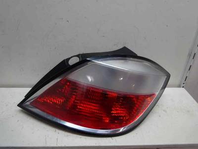 PILOTO TRASERO DERECHO OPEL ASTRA GTC 2004 1.7 16V CDTI (101 CV)