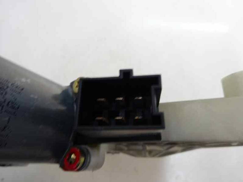MOTOR ELEVALUNAS DELANTERO DERECHO MERCEDES CLASE A 2005 2.0 CDI (109 CV)