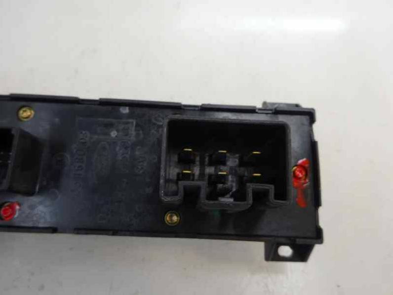 MANDO ELEVALUNAS DELANTERO IZQUIERDO FORD FOCUS LIM 2006 1.8 TDCI TURBODIESEL (116 CV)