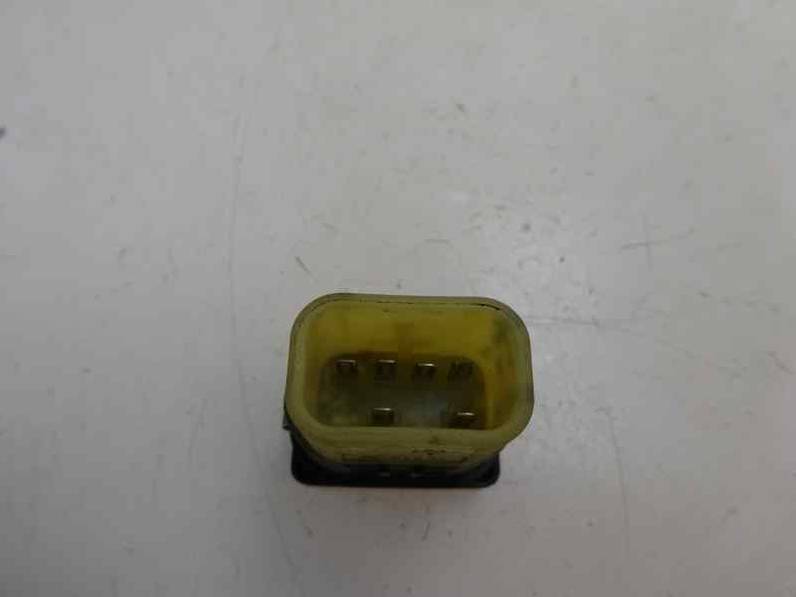 MANDO ELEVALUNAS DELANTERO DERECHO FORD FOCUS LIM 2006 1.8 TDCI TURBODIESEL (116 CV)