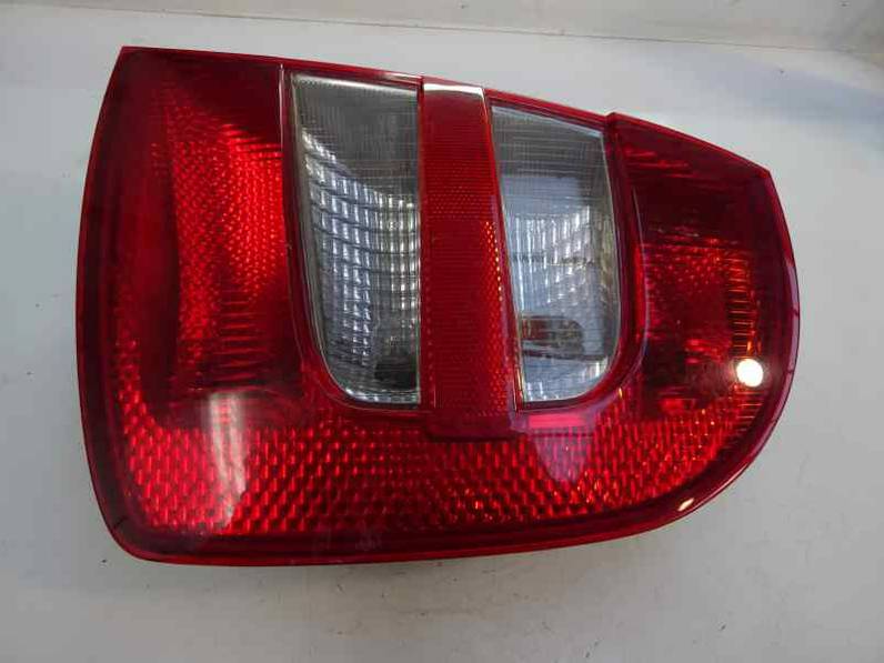 PILOTO TRASERO DERECHO SKODA FABIA 2001 1.9 SDI (64 CV)