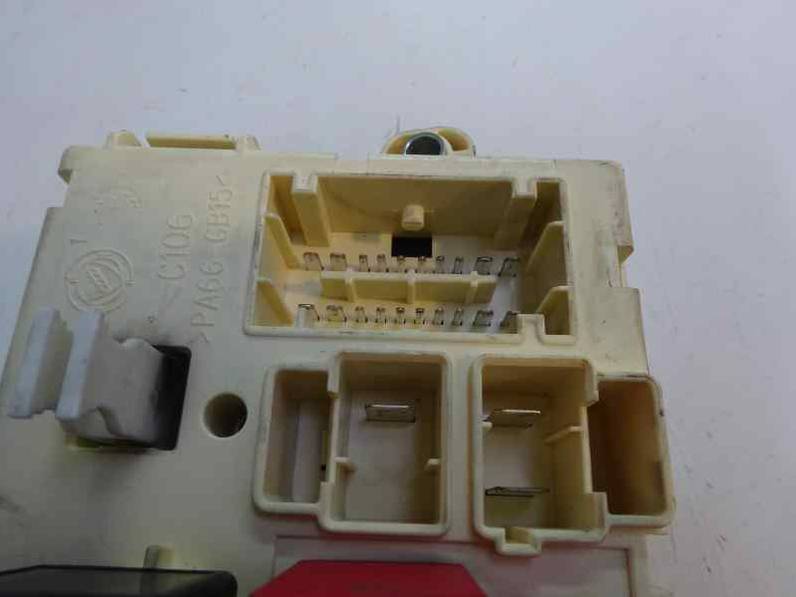 CAJA RELES FUSIBLES ALFA ROMEO BRERA 2007 2.4 JTD (200 CV)