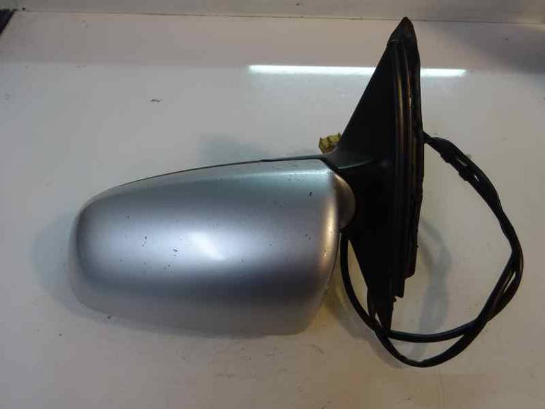 RETROVISOR IZQUIERDO AUDI A4 BERLINA 2001 1.9 TDI (131 CV)