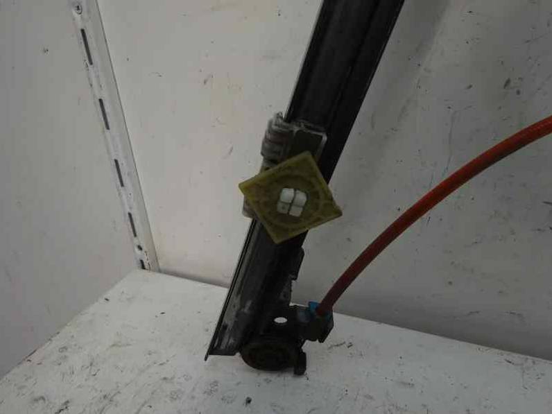 ELEVALUNAS DELANTERO IZQUIERDO PEUGEOT 106 1999 1.5 D (57 CV)