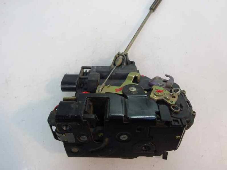 CERRADURA PUERTA DELANTERA DERECHA SKODA OCTAVIA BERLINA 1999 1.9 TDI (90 CV)