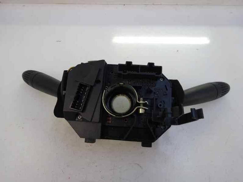 MANDO MULTIFUNCION FIAT PUNTO BERLINA 2003 1.2 (60 CV)