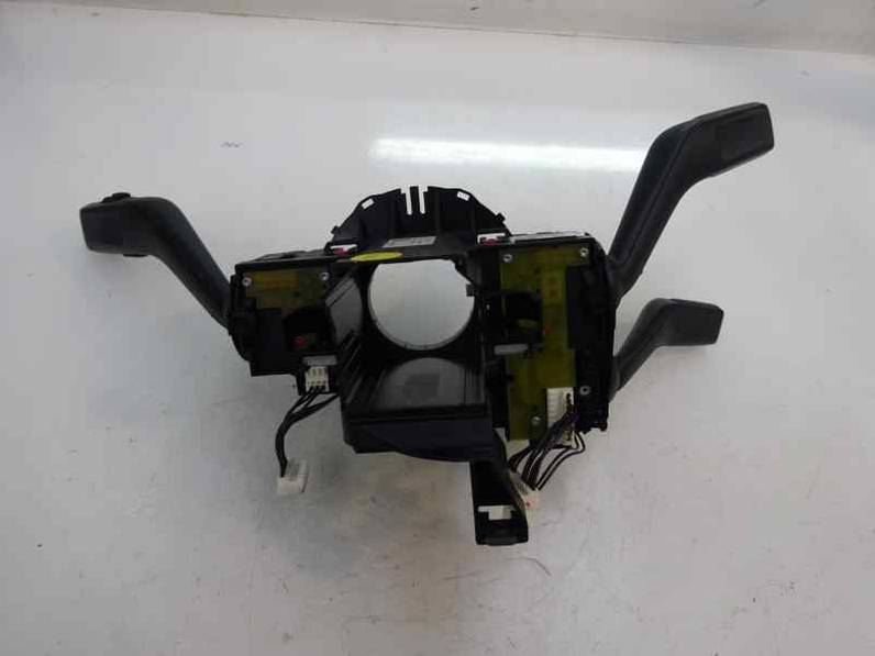 MANDO MULTIFUNCION VOLKSWAGEN PASSAT BERLINA 2005 2.0 TDI (140 CV)