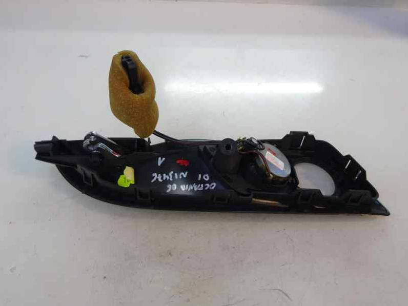 MANETA INTERIOR DELANTERA IZQUIERDA SKODA OCTAVIA BERLINA 2006 1.9 TDI (105 CV)