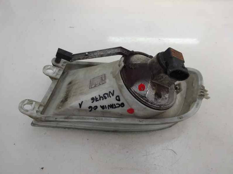 FARO ANTINIEBLA DERECHO SKODA OCTAVIA BERLINA 2006 1.9 TDI (105 CV)