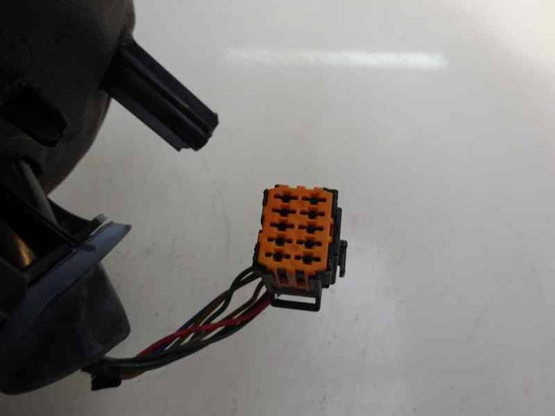 RETROVISOR DERECHO PEUGEOT 206 BERLINA 2002 1.4 HDI (68 CV)