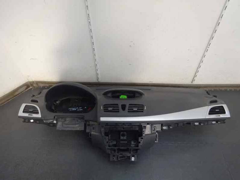 SALPICADERO RENAULT MEGANE III BERLINA 5 P 2010 1.5 DCI D FAP (110 CV)