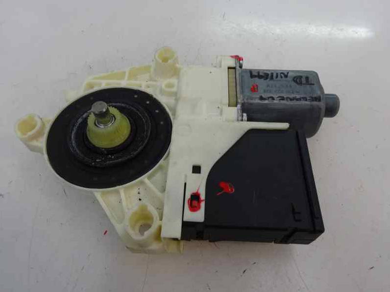 MOTOR ELEVALUNAS TRASERO DERECHO RENAULT MEGANE III BERLINA 5 P 2010 1.5 DCI D FAP (110 CV)