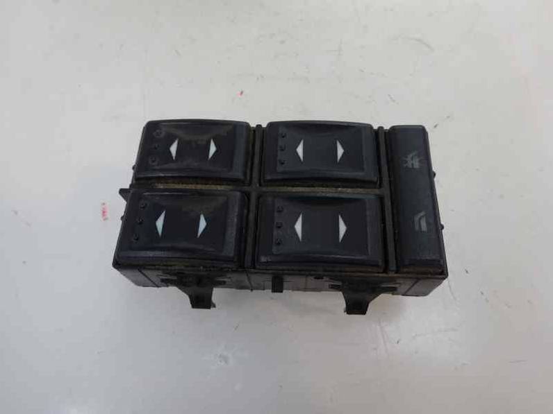 MANDO ELEVALUNAS DELANTERO IZQUIERDO FORD MONDEO BERLINA 2002 2.0 TDCI (131 CV)