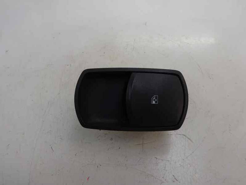 MANDO ELEVALUNAS DELANTERO DERECHO OPEL CORSA D 2007 1.3 16V CDTI (90 CV)