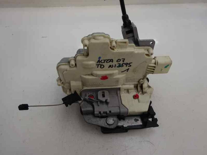 CERRADURA PUERTA TRASERA DERECHA SEAT ALTEA 2007 1.9 TDI (105 CV)