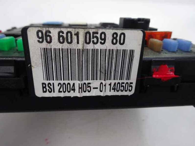 CAJA RELES FUSIBLES CITROEN C4 BERLINA 2005 1.6 16V HDI (90 CV)