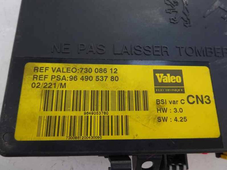 CAJA RELES FUSIBLES CITROEN XSARA BERLINA 2002 1.9 D (69 CV)