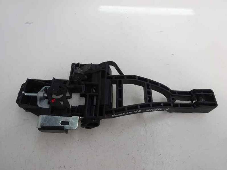 MANETA EXTERIOR TRASERA DERECHA FORD FOCUS TURN 2014 1.0 ECOBOOST (125 CV)