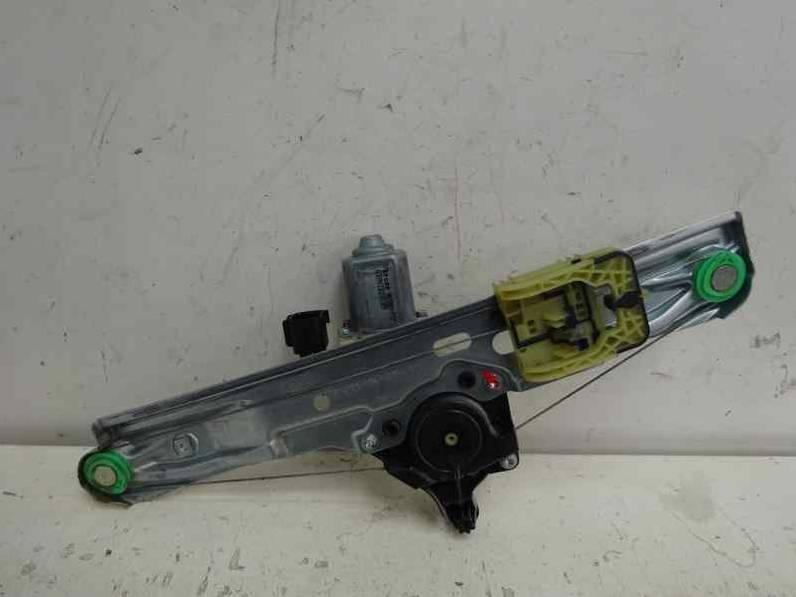 ELEVALUNAS TRASERO DERECHO FORD FOCUS TURN 2014 1.0 ECOBOOST (125 CV)