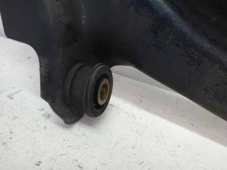 BRAZO SUSPENSION INFERIOR DELANTERO DERECHO RENAULT SCENIC II 2004 1.9 DCI D (120 CV)