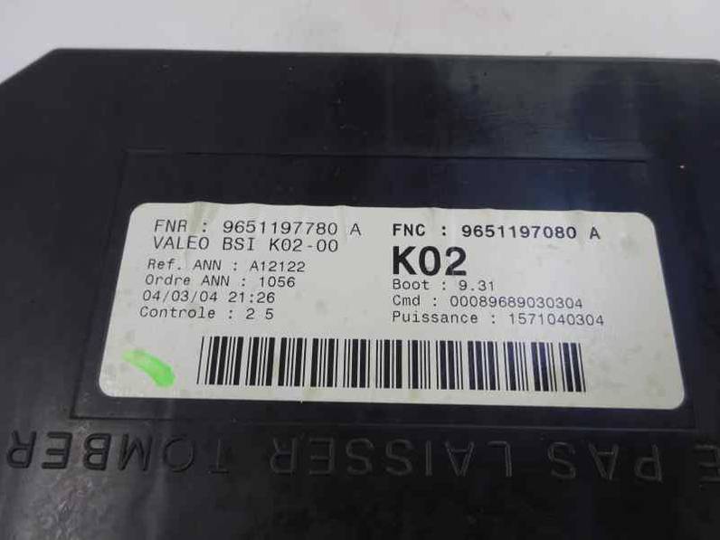 CAJA RELES FUSIBLES PEUGEOT 307 2004 2.0 HDI (90 CV)