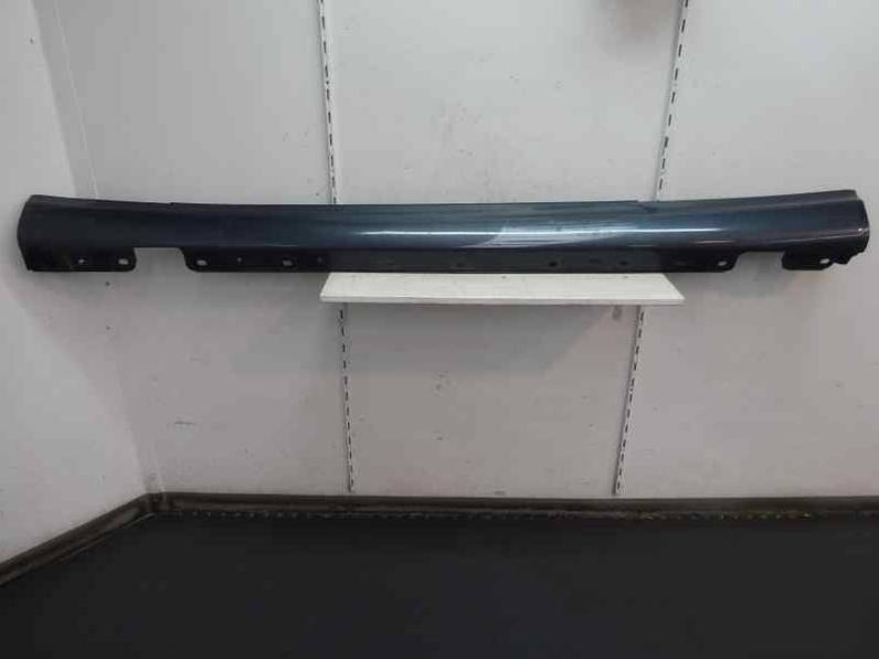 FALDON LATERAL MERCEDES CLASE CLC CLC 2009 1.8 (143 CV)