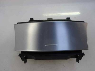 CENICERO MERCEDES CLASE CLC CLC 2009 1.8 (143 CV)