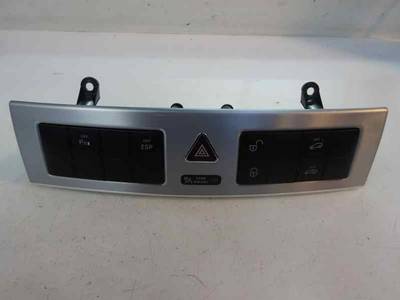 WARNING MERCEDES CLASE CLC CLC 2009 1.8 (143 CV)