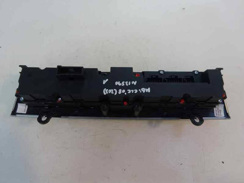 WARNING MERCEDES CLASE CLC CLC 2009 1.8 (143 CV)