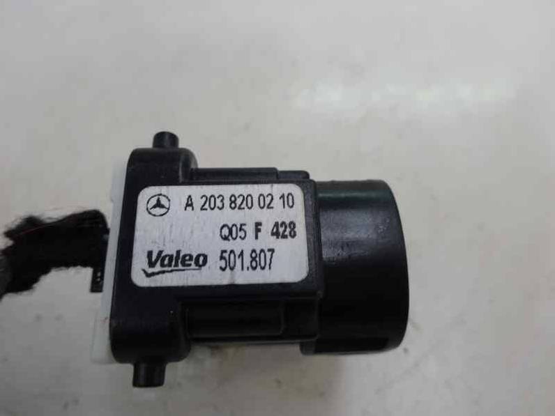 MANDO ELEVALUNAS DELANTERO DERECHO MERCEDES CLASE CLC CLC 2009 1.8 (143 CV)