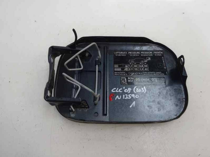 TAPA EXTERIOR COMBUSTIBLE MERCEDES CLASE CLC CLC 2009 1.8 (143 CV)