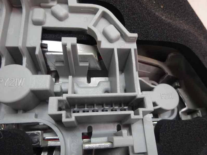 PILOTO TRASERO DERECHO MERCEDES CLASE CLC CLC 2009 1.8 (143 CV)