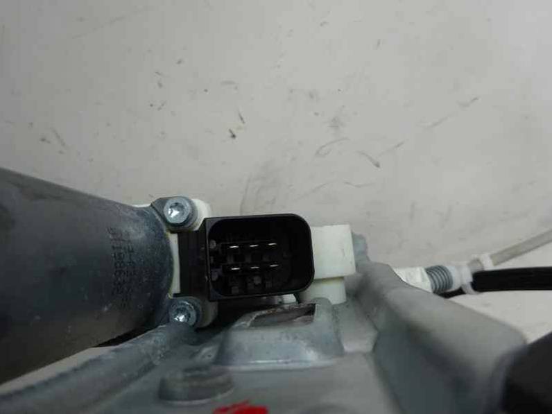 ELEVALUNAS DELANTERO IZQUIERDO MERCEDES CLASE CLC CLC 2009 1.8 (143 CV)