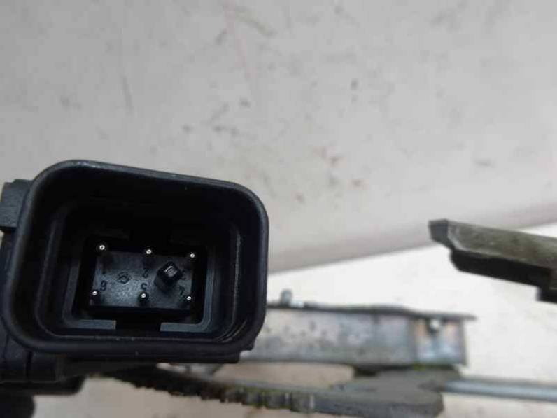 ELEVALUNAS DELANTERO DERECHO OPEL CORSA C 2004 1.3 16V CDTI (69 CV)