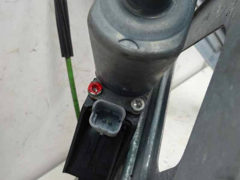 ELEVALUNAS DELANTERO DERECHO PEUGEOT 208 2012 1.2 16V VTI (82 CV)