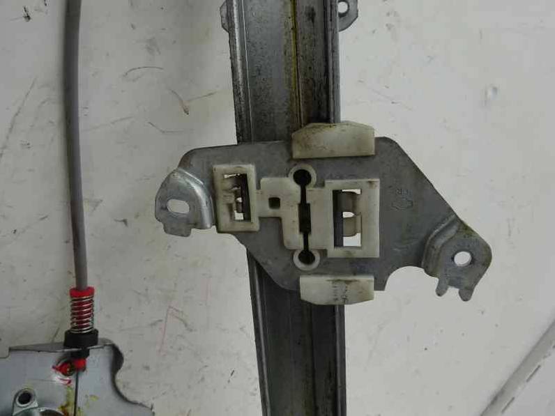 ELEVALUNAS DELANTERO DERECHO NISSAN MICRA 2005 1.2 (80 CV)