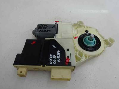 MOTOR ELEVALUNAS DELANTERO DERECHO CITROEN C4 BERLINA 2006 1.6 16V HDI (90 CV)