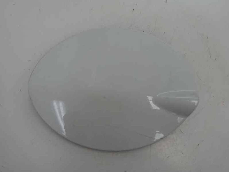 TAPA EXTERIOR COMBUSTIBLE BMW SERIE 1 BERLINA 2009 2.0 TURBODIESEL (143 CV)