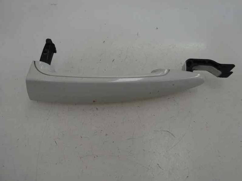 MANETA EXTERIOR DELANTERA IZQUIERDA BMW SERIE 1 BERLINA 2009 2.0 TURBODIESEL (143 CV)