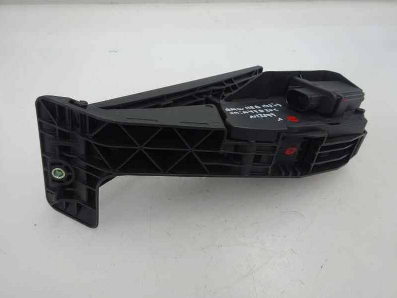 POTENCIOMETRO PEDAL BMW SERIE 1 BERLINA 2009 2.0 TURBODIESEL (143 CV)