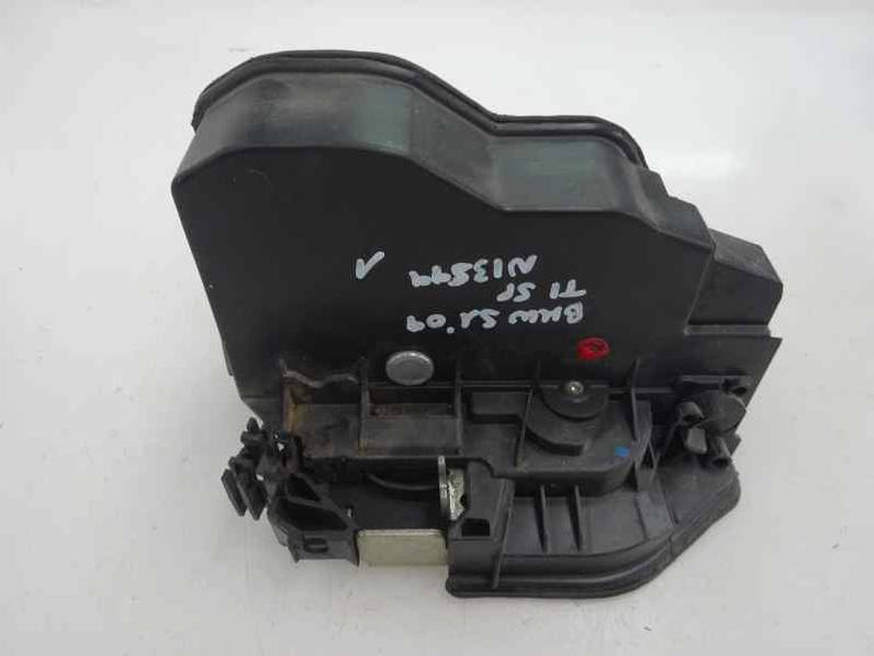 CERRADURA PUERTA TRASERA IZQUIERDA BMW SERIE 1 BERLINA 2009 2.0 TURBODIESEL (143 CV)