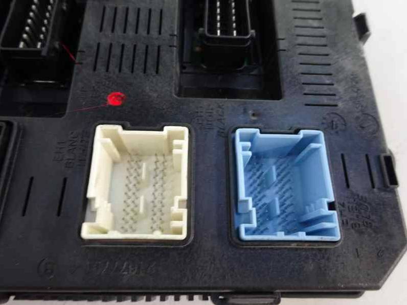 CAJA RELES FUSIBLES PEUGEOT 307 BREAK SW 2005 1.6 HDI (109 CV)