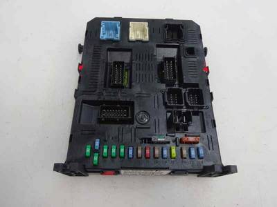 CAJA RELES FUSIBLES PEUGEOT 307 BREAK SW 2006 1.6 HDI (109 CV)