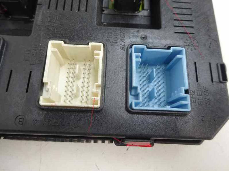 CAJA RELES FUSIBLES PEUGEOT 307 BREAK SW 2006 1.6 HDI (109 CV)