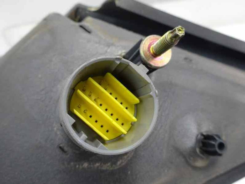 RETROVISOR IZQUIERDO RENAULT LAGUNA II 2002 1.9 DCI D (120 CV)