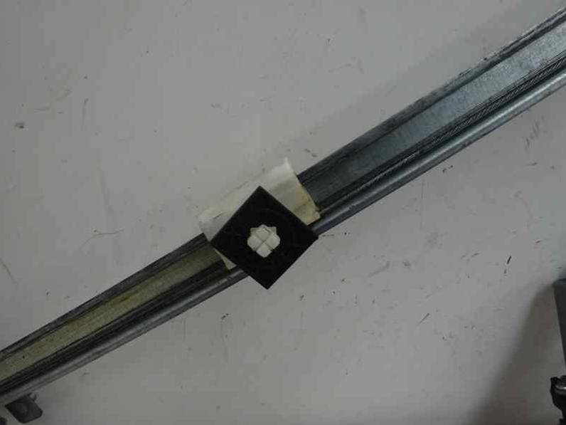 ELEVALUNAS DELANTERO IZQUIERDO PEUGEOT 405 BERLINA 1992 1.9 (120 CV)