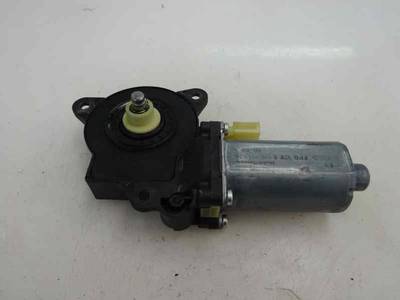 MOTOR ELEVALUNAS DELANTERO IZQUIERDO FORD FIESTA 2006 1.6 TDCI (90 CV)