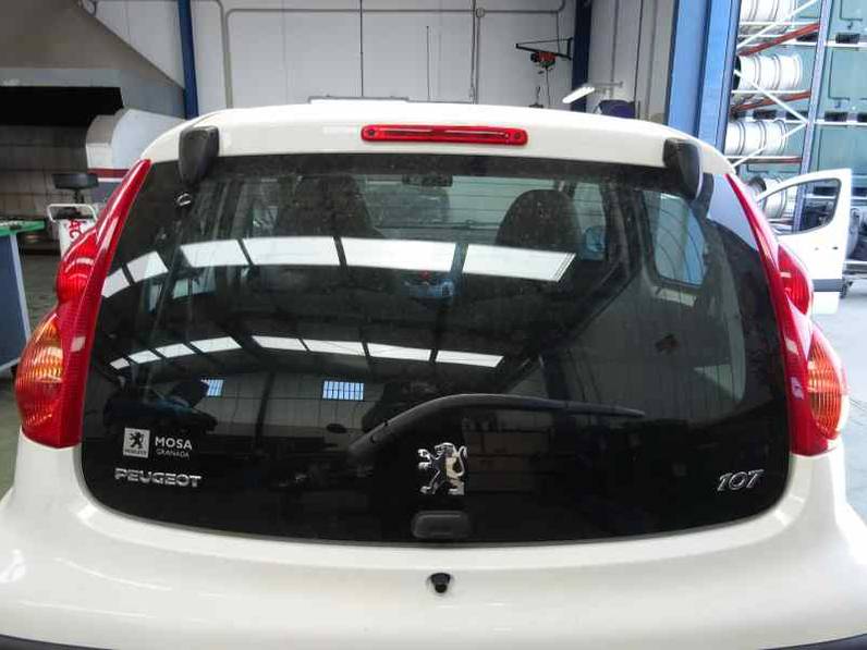 PORTON TRASERO PEUGEOT 107 2009 1.0 (68 CV)